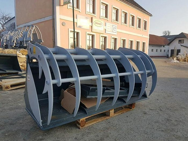 Big Pelikanschaufel 180 cm mit Bobcat Teleskoplader Aufnahme - Колёсный погрузчик: фото 3 Big Pelikanschaufel 180 cm mit Bobcat Teleskoplader Aufnahme - Колёсный погрузчик: фото 3