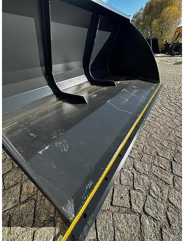 Big Volumenschaufel 250 cm mit Claas Scorpion Aufnahme - Ковш: фото 2 Big Volumenschaufel 250 cm mit Claas Scorpion Aufnahme - Ковш: фото 2