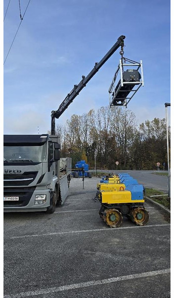 Iveco Stralis 6x2 Baustoffpritsche mit Hiab 228-E5 Kran - Автоманипулятор: фото 3 Iveco Stralis 6x2 Baustoffpritsche mit Hiab 228-E5 Kran - Автоманипулятор: фото 3