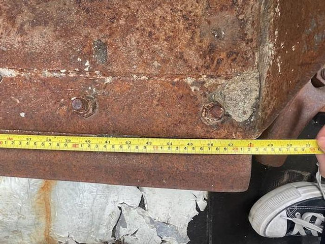 Big Böschungslöffel 120 cm - Навесное оборудование: фото 2 Big Böschungslöffel 120 cm - Навесное оборудование: фото 2