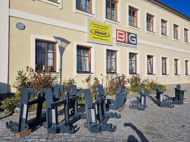 Sonarol JCB, Merlo, Euro Adapter auf Dreipunkt Aufnahme KATII HERBST AKTION!! - Строительная техника: фото 2 Sonarol JCB, Merlo, Euro Adapter auf Dreipunkt Aufnahme KATII HERBST AKTION!! - Строительная техника: фото 2