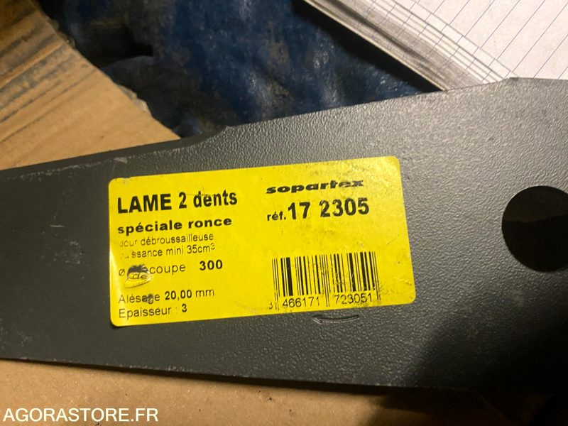 22 Lames de débroussailleuse à 2 dents - Садовое оборудование: фото 3 22 Lames de débroussailleuse à 2 dents - Садовое оборудование: фото 3