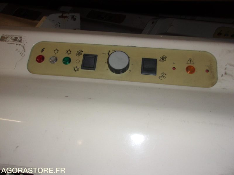 3 gros climatiseurs déplaçables grand volume - Инструмент/ Оборудование: фото 4 3 gros climatiseurs déplaçables grand volume - Инструмент/ Оборудование: фото 4