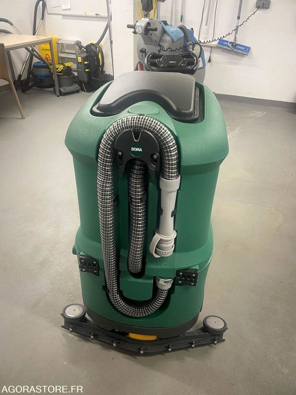 AUTOLAVEUSE BOMA TEMPO RIDE 55 2023 300h - Поломоечная машина: фото 3 AUTOLAVEUSE BOMA TEMPO RIDE 55 2023 300h - Поломоечная машина: фото 3