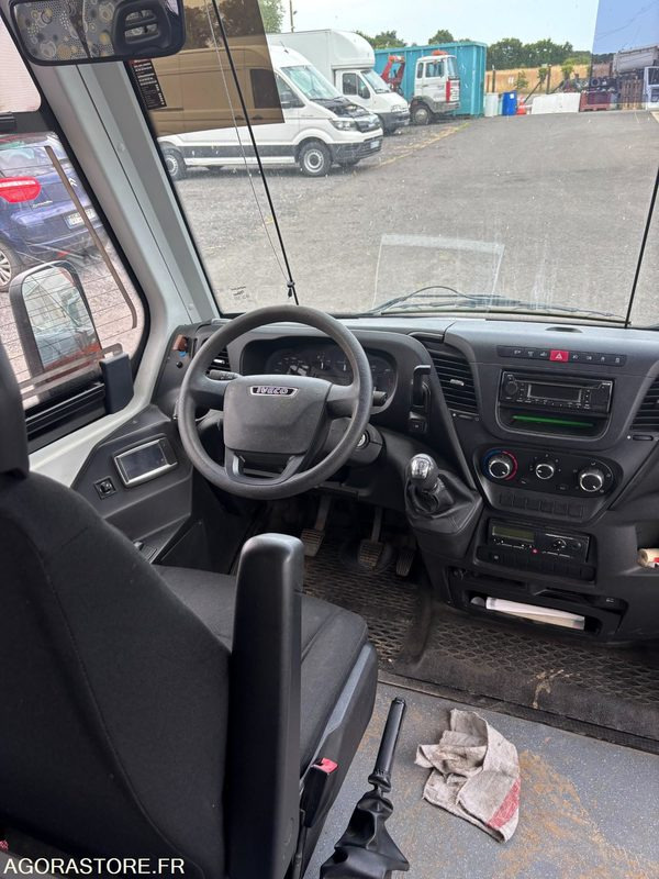 Bus Iveco moteur HS - Автобус: фото 3 Bus Iveco moteur HS - Автобус: фото 3