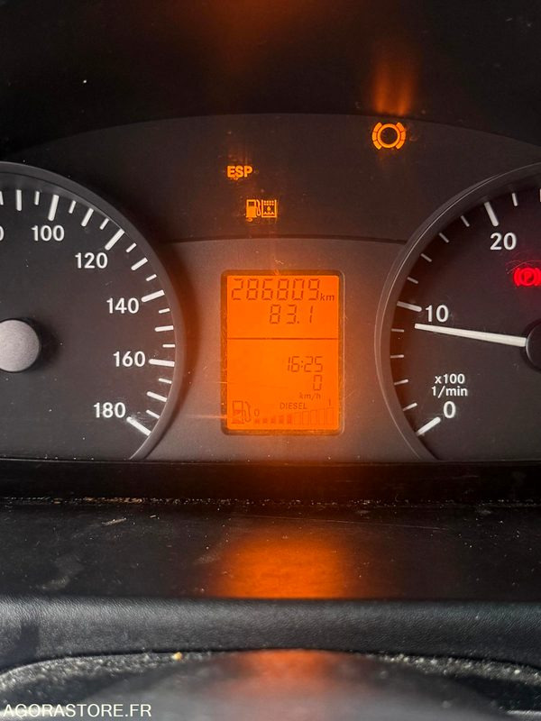 Автобус Mercedes Sprinter: фото 7 Автобус Mercedes Sprinter: фото 7