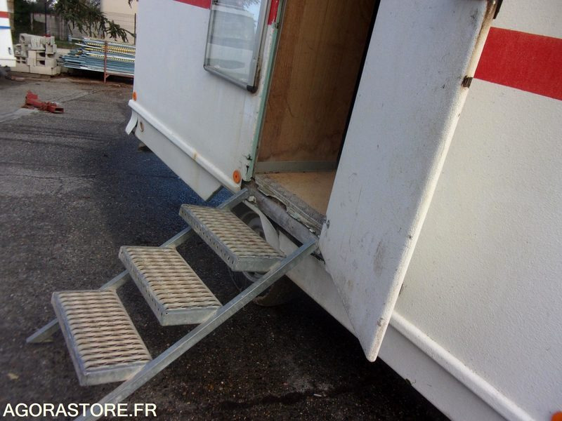 BARAQUE CHANTIER WC VESTIAIRE COIN REPOS N°1 - Строительное оборудование: фото 2 BARAQUE CHANTIER WC VESTIAIRE COIN REPOS N°1 - Строительное оборудование: фото 2