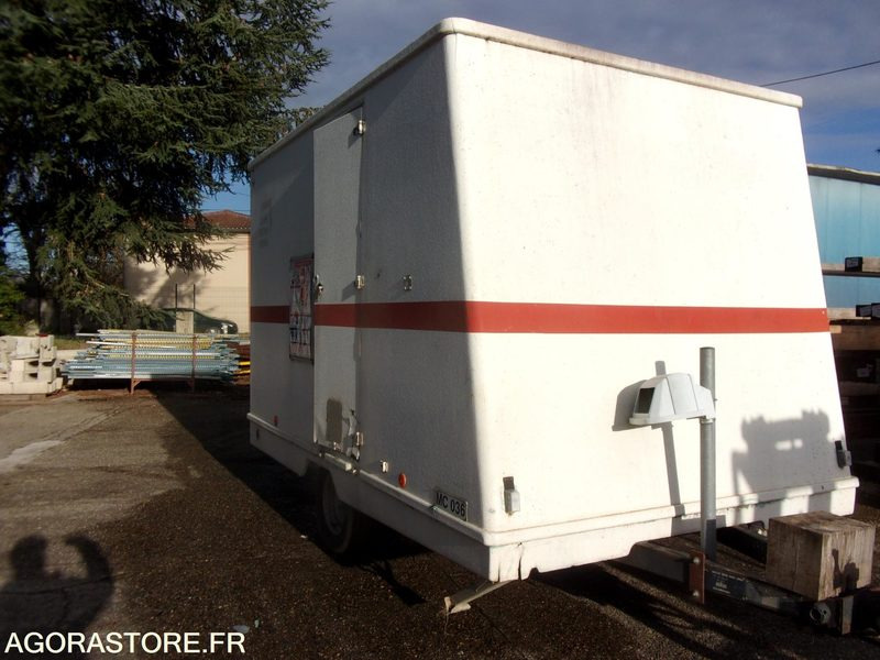 BARAQUE CHANTIER WC VESTIAIRE COIN REPOS N° 2 - Строительное оборудование: фото 1 BARAQUE CHANTIER WC VESTIAIRE COIN REPOS N° 2 - Строительное оборудование: фото 1