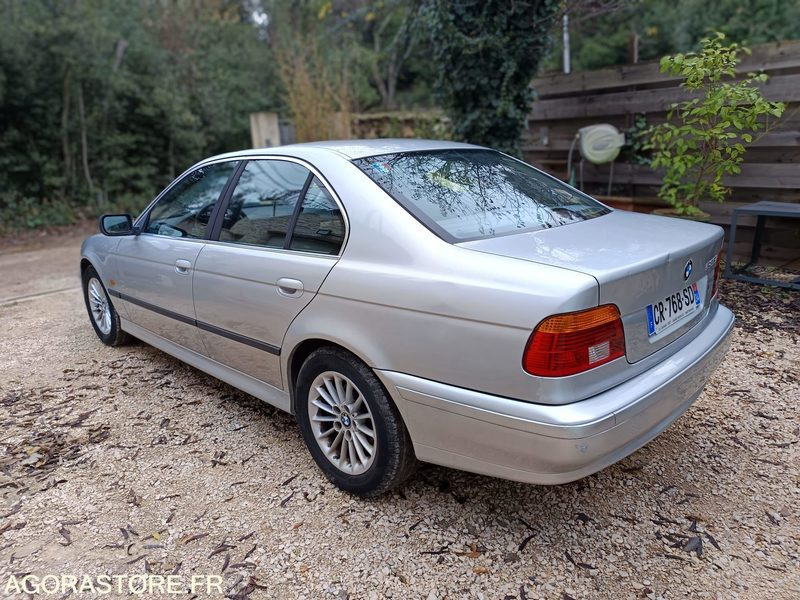 Легковой автомобиль BMW SERIE 5 525i 2.5 i 192CH BOITE AUTOMATIQUE - 2001 - 212000KMS: фото 7