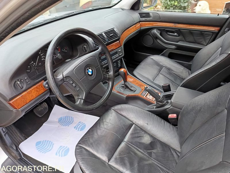 Легковой автомобиль BMW SERIE 5 525i 2.5 i 192CH BOITE AUTOMATIQUE - 2001 - 212000KMS: фото 9