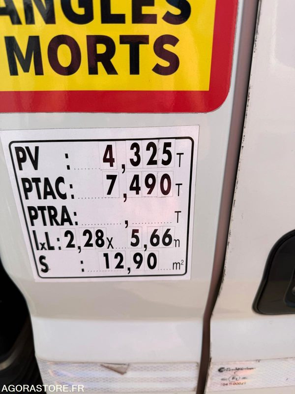 BOM 7.5T - 2020 - 60008 KMS - Мусоровоз: фото 5 BOM 7.5T - 2020 - 60008 KMS - Мусоровоз: фото 5