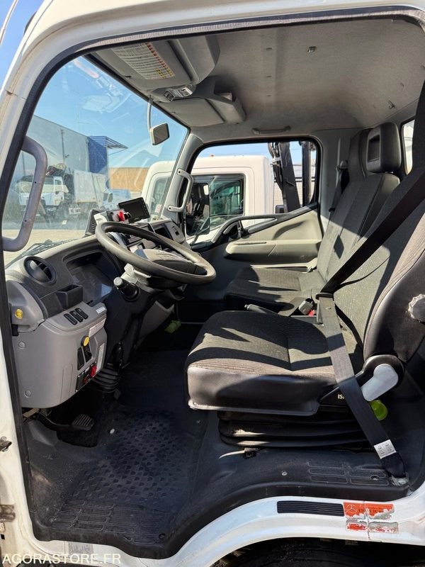 BOM 7.5T - 2020 - 60008 KMS - Мусоровоз: фото 3 BOM 7.5T - 2020 - 60008 KMS - Мусоровоз: фото 3