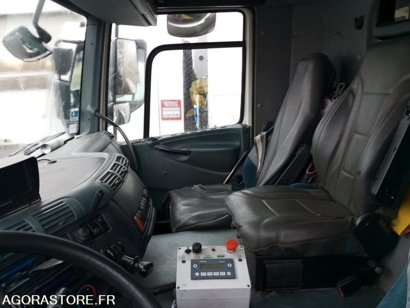 BOM DAF 566139kms 2005 - Мусоровоз: фото 4 BOM DAF 566139kms 2005 - Мусоровоз: фото 4