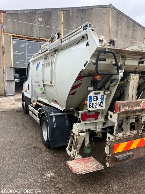 BOM IVECO 7 TONNES - Мусоровоз: фото 4 BOM IVECO 7 TONNES - Мусоровоз: фото 4