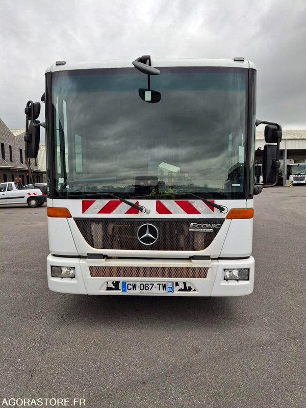 BOM Mercedes Econic 292045 kms 2013 - Мусоровоз: фото 2 BOM Mercedes Econic 292045 kms 2013 - Мусоровоз: фото 2