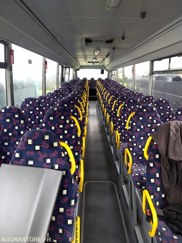 BUS MERCEDES INTOURO ME 926 - Школьный автобус: фото 4 BUS MERCEDES INTOURO ME 926 - Школьный автобус: фото 4