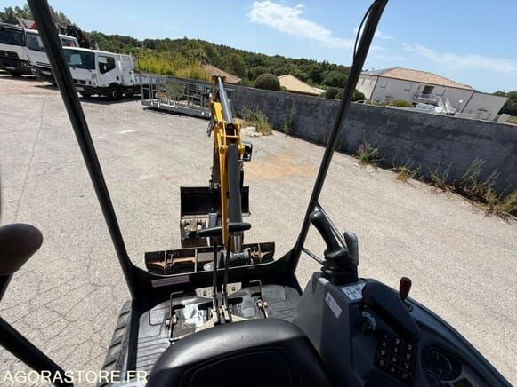 Мини-экскаватор Bobcat E16: фото 15 Мини-экскаватор Bobcat E16: фото 15