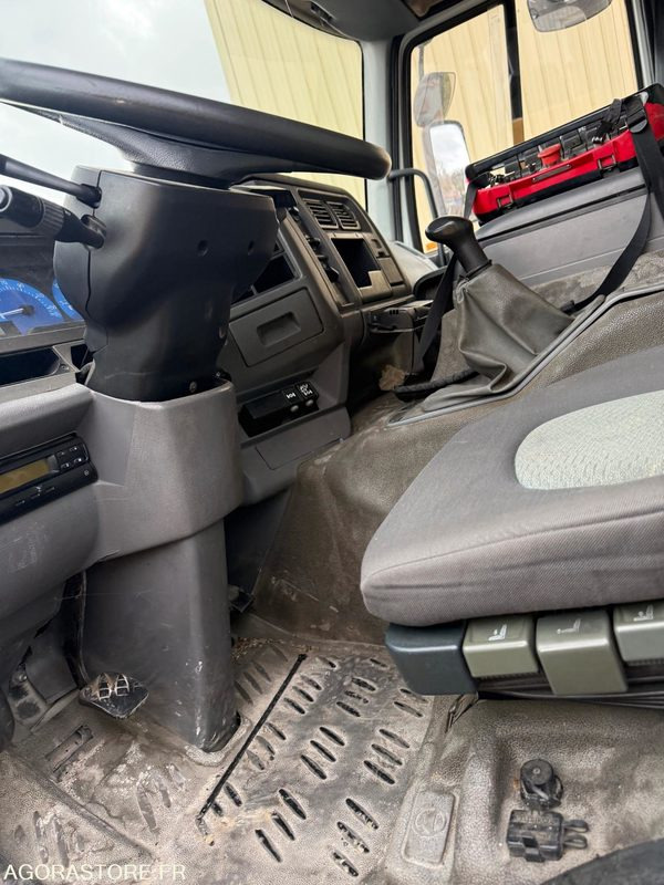 CAMION GRUE 19T - Грузовик бортовой/ Платформа, Автоманипулятор: фото 4 CAMION GRUE 19T - Грузовик бортовой/ Платформа, Автоманипулятор: фото 4