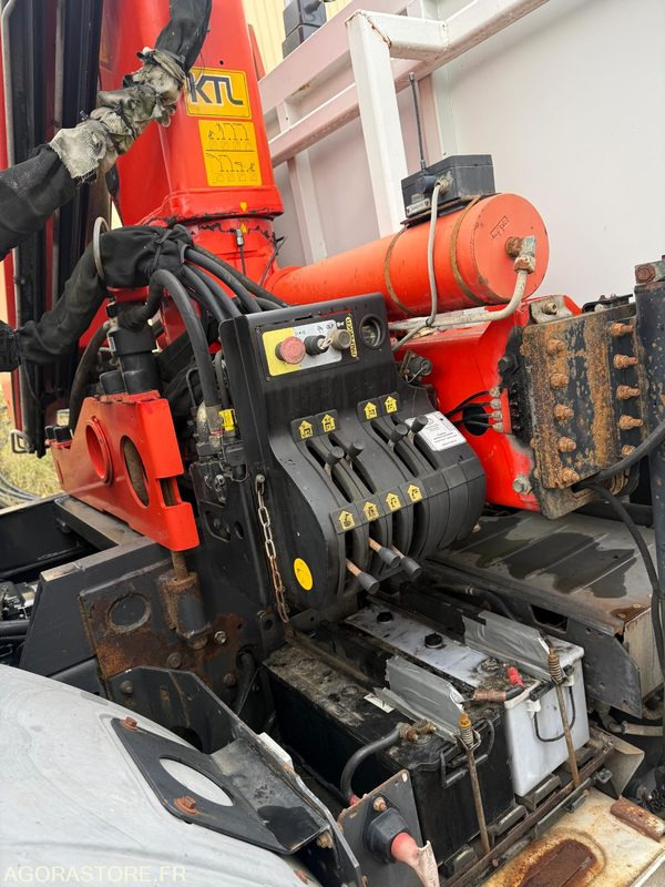 CAMION GRUE 19T - Грузовик бортовой/ Платформа, Автоманипулятор: фото 5 CAMION GRUE 19T - Грузовик бортовой/ Платформа, Автоманипулятор: фото 5