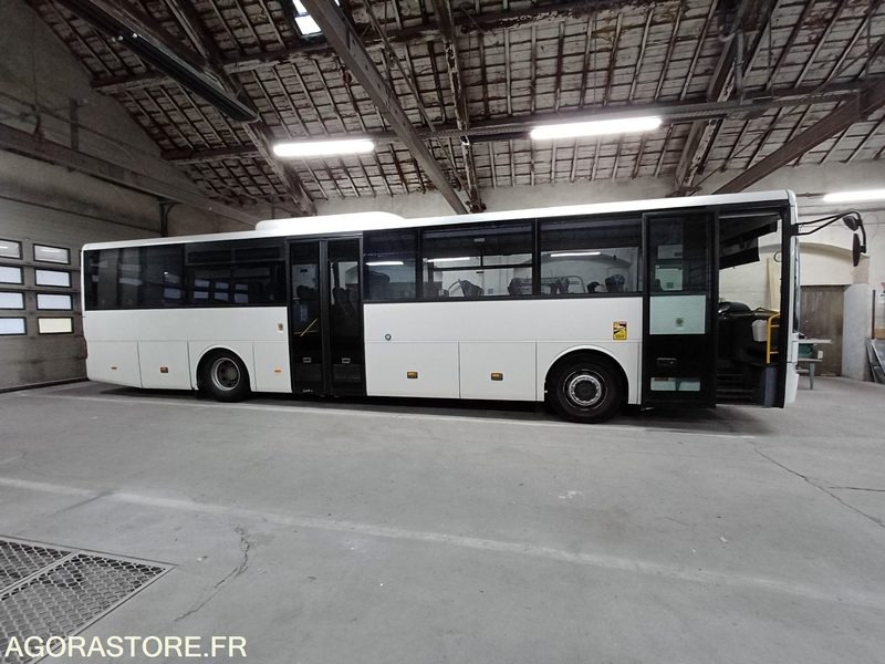 CAR MERCEDES INTOURO 1004 MEC 2010/560322km AT-351-GL - Школьный автобус: фото 2 CAR MERCEDES INTOURO 1004 MEC 2010/560322km AT-351-GL - Школьный автобус: фото 2