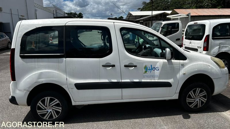 CITROEN BERLINGO COMBISPACE DP-135 - Легковой фургон: фото 5 CITROEN BERLINGO COMBISPACE DP-135 - Легковой фургон: фото 5