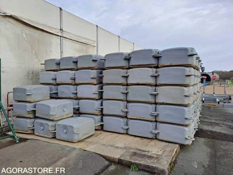 CUBISYSTEME - PLATEFORME PONTON FLOTTANT - Инструмент/ Оборудование: фото 1 CUBISYSTEME - PLATEFORME PONTON FLOTTANT - Инструмент/ Оборудование: фото 1