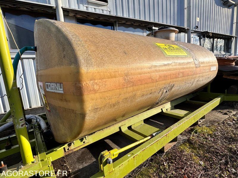 CUVE SUR BERCE CORNUT 3000 LITRES - Строительное оборудование: фото 2 CUVE SUR BERCE CORNUT 3000 LITRES - Строительное оборудование: фото 2