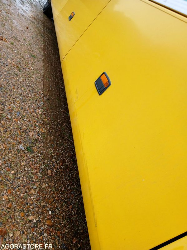 Car Mercedes - 2010 - 340387kms - AW891PJ - Школьный автобус: фото 4 Car Mercedes - 2010 - 340387kms - AW891PJ - Школьный автобус: фото 4