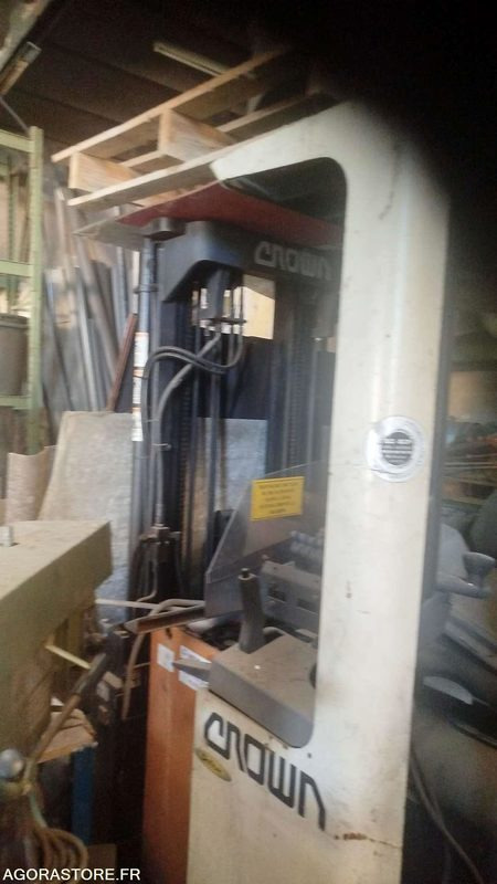 Chariot élévateur CROWN - EN PANNE - Инструмент/ Оборудование: фото 2 Chariot élévateur CROWN - EN PANNE - Инструмент/ Оборудование: фото 2