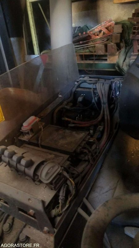 Chariot élévateur CROWN - EN PANNE - Инструмент/ Оборудование: фото 3 Chariot élévateur CROWN - EN PANNE - Инструмент/ Оборудование: фото 3