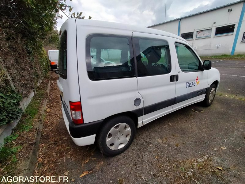 Citroen Berlingo Combispace ESS+GNV - 2007 - 62683kms - Легковой автомобиль: фото 4 Citroen Berlingo Combispace ESS+GNV - 2007 - 62683kms - Легковой автомобиль: фото 4