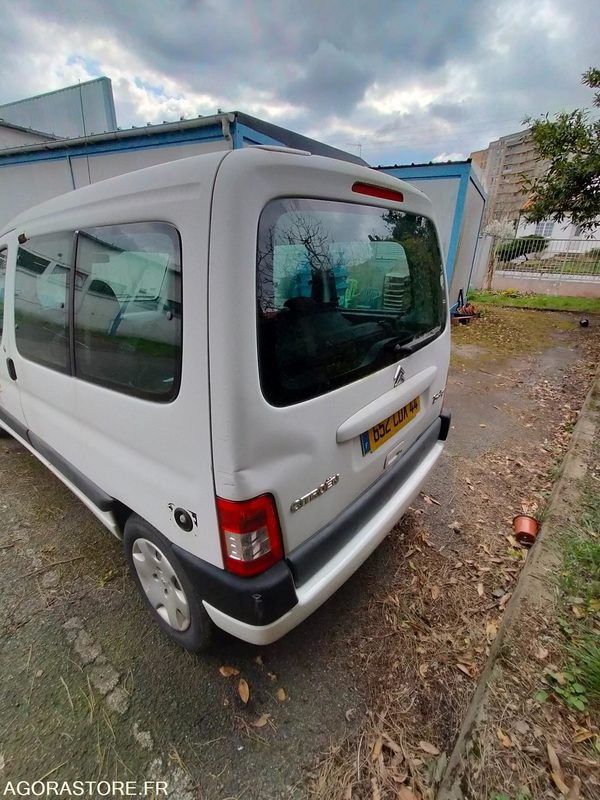 Citroen Berlingo Combispace ESS+GNV - 2007 - 62683kms - Легковой автомобиль: фото 3 Citroen Berlingo Combispace ESS+GNV - 2007 - 62683kms - Легковой автомобиль: фото 3
