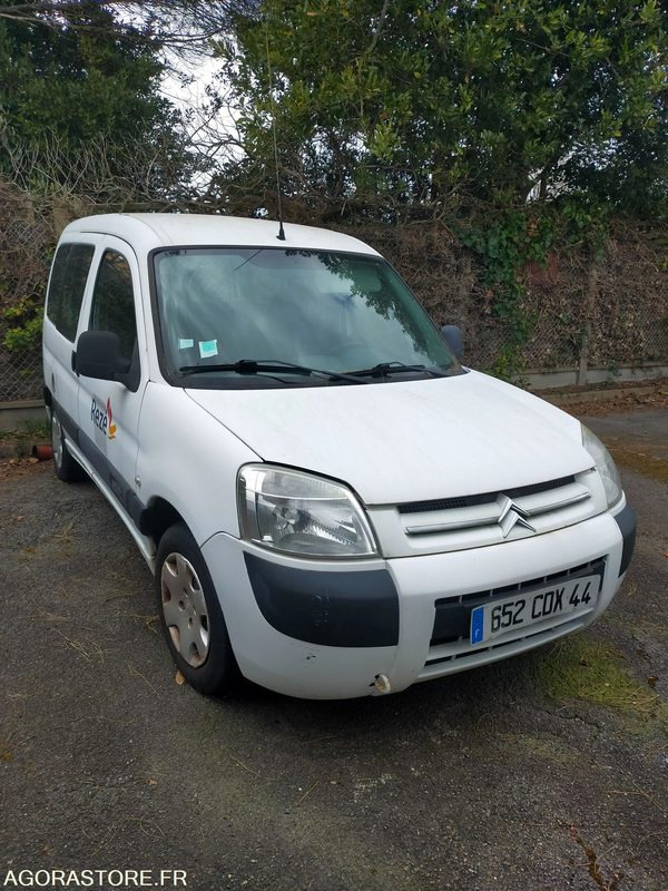 Citroen Berlingo Combispace ESS+GNV - 2007 - 62683kms - Легковой автомобиль: фото 1 Citroen Berlingo Combispace ESS+GNV - 2007 - 62683kms - Легковой автомобиль: фото 1