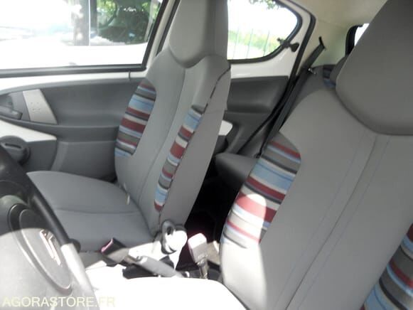 Citroen C1 - Хэтчбек: фото 3 Citroen C1 - Хэтчбек: фото 3