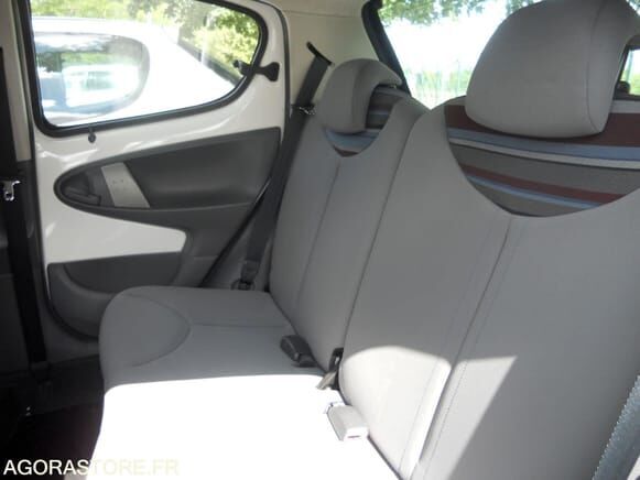 Citroen C1 - Хэтчбек: фото 4 Citroen C1 - Хэтчбек: фото 4