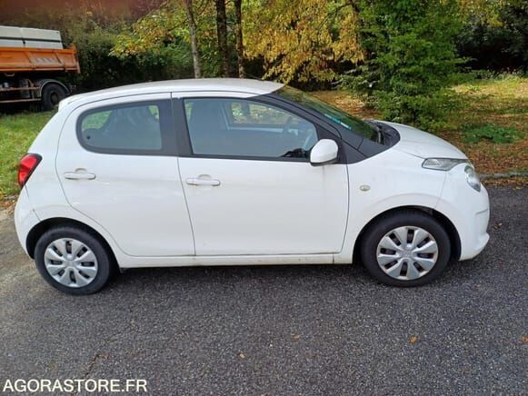 Citroen C1 - Хэтчбек: фото 2 Citroen C1 - Хэтчбек: фото 2