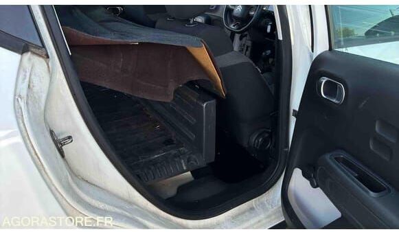 Citroen C3 - Хэтчбек: фото 4 Citroen C3 - Хэтчбек: фото 4