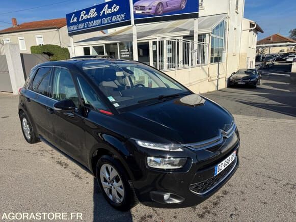 Citroen C4 - Хэтчбек: фото 1 Citroen C4 - Хэтчбек: фото 1