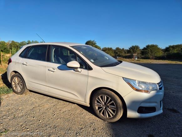 Citroen C4 - Хэтчбек: фото 3 Citroen C4 - Хэтчбек: фото 3