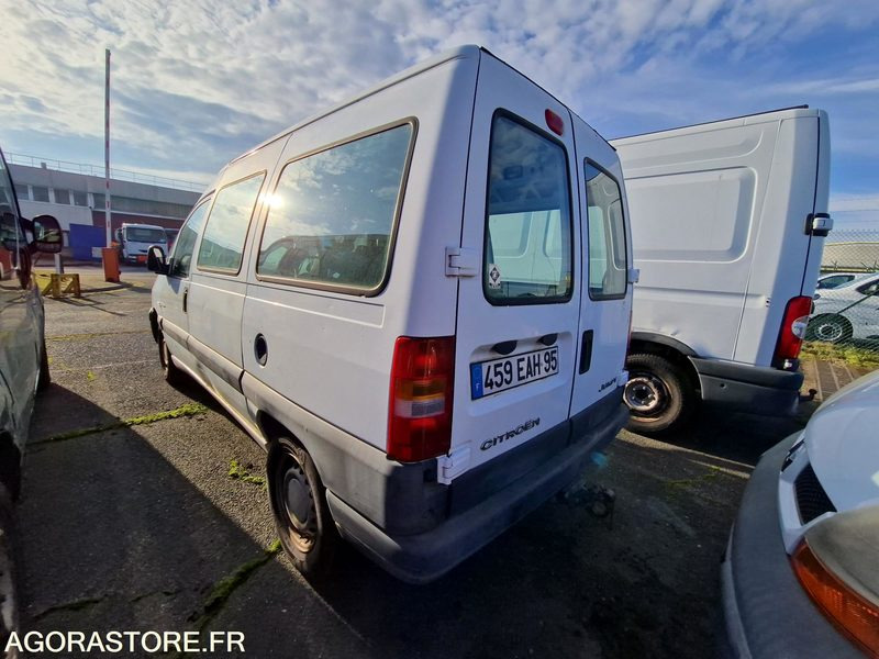 Citroën Jumpy - 2005 - 54008KM - 459EAH95 - 367 - Цельнометаллический фургон: фото 4 Citroën Jumpy - 2005 - 54008KM - 459EAH95 - 367 - Цельнометаллический фургон: фото 4