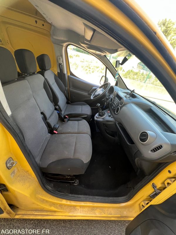 Легковой автомобиль Citroen berlingo - 2016 - 76000km: фото 13