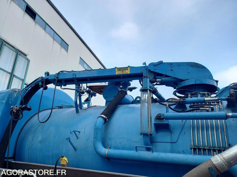 Combiné Hydrocureur - Aspirateur sur camion 19T - Ассенизатор: фото 1 Combiné Hydrocureur - Aspirateur sur camion 19T - Ассенизатор: фото 1