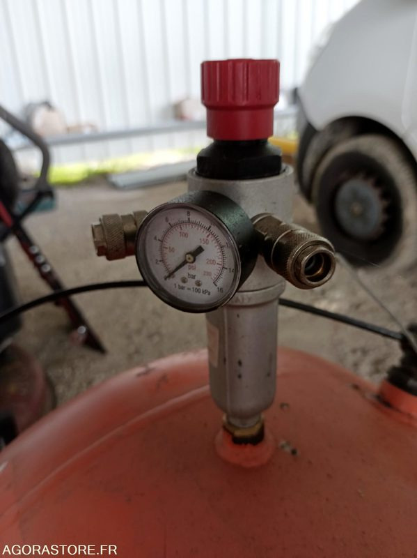 Compresseur 500l - Воздушный компрессор: фото 2 Compresseur 500l - Воздушный компрессор: фото 2