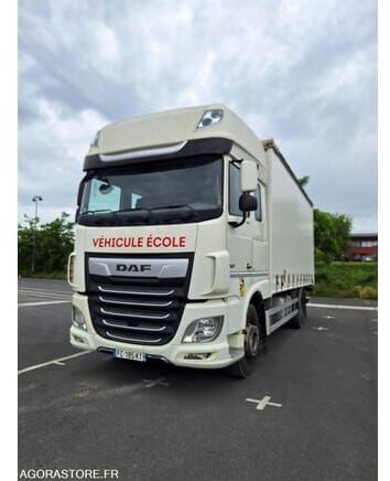 DAF XF450 - Тентованный грузовик: фото 1 DAF XF450 - Тентованный грузовик: фото 1