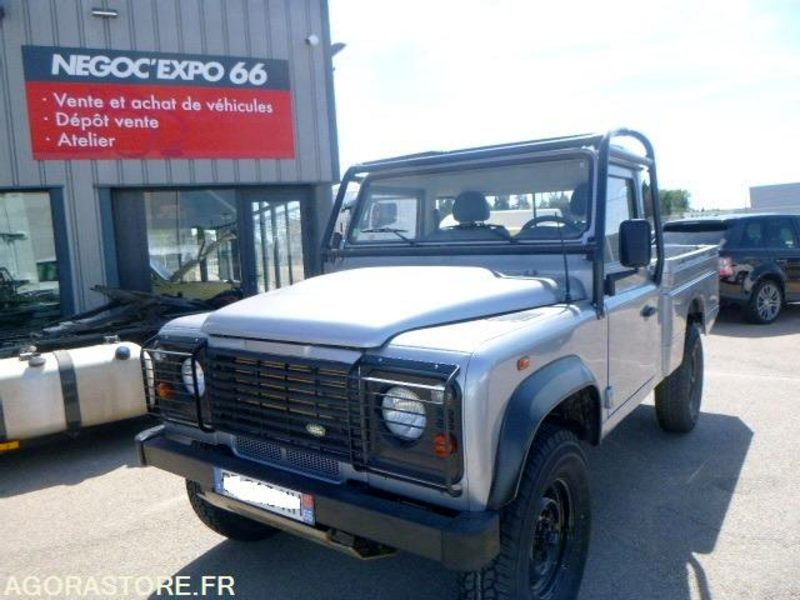 DEFENDER -Land Rover - 2011 - 131930km - 122ch - BON ETAT - Внедорожник: фото 2 DEFENDER -Land Rover - 2011 - 131930km - 122ch - BON ETAT - Внедорожник: фото 2