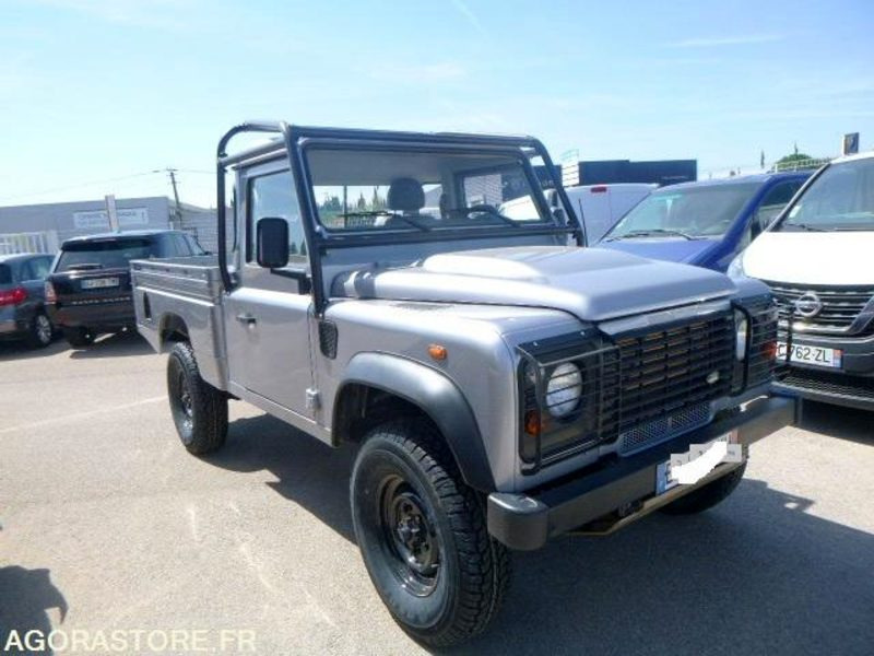 DEFENDER -Land Rover - 2011 - 131930km - 122ch - BON ETAT - Внедорожник: фото 1 DEFENDER -Land Rover - 2011 - 131930km - 122ch - BON ETAT - Внедорожник: фото 1