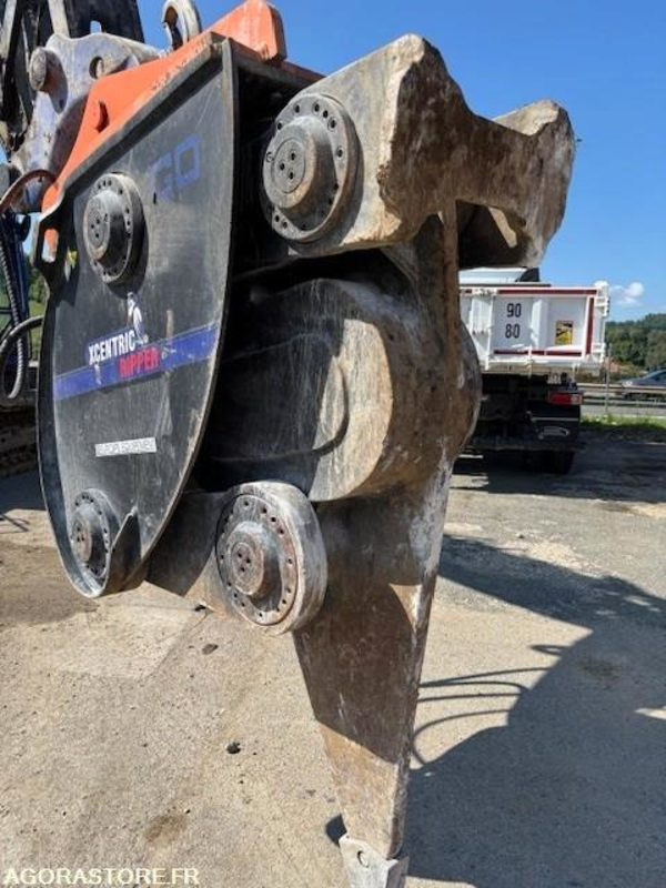 DENT VIBRANTE DE DEMO XCENTRIC RIPPER XR22 2022 - Рыхлитель для Строительной техники: фото 3 DENT VIBRANTE DE DEMO XCENTRIC RIPPER XR22 2022 - Рыхлитель для Строительной техники: фото 3