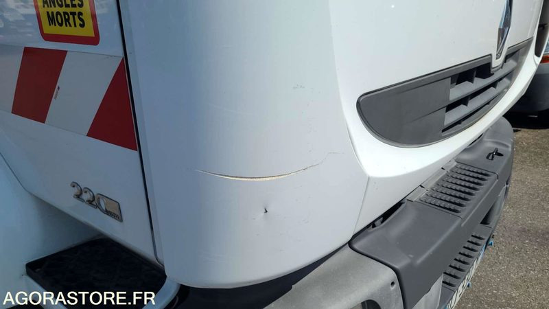 Подметально-уборочная машина DJ 330 YP - RENAULT MIDLUM 220 - 2014 - 96138KM: фото 13 Подметально-уборочная машина DJ 330 YP - RENAULT MIDLUM 220 - 2014 - 96138KM: фото 13