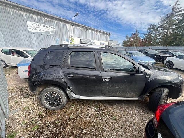 Dacia Duster - Внедорожник: фото 4 Dacia Duster - Внедорожник: фото 4