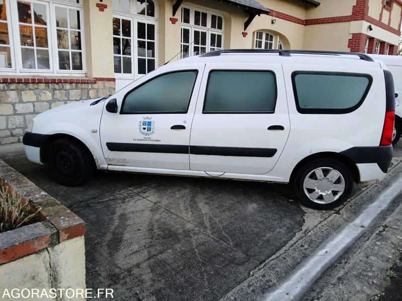 Dacia Logan - Универсал: фото 2 Dacia Logan - Универсал: фото 2